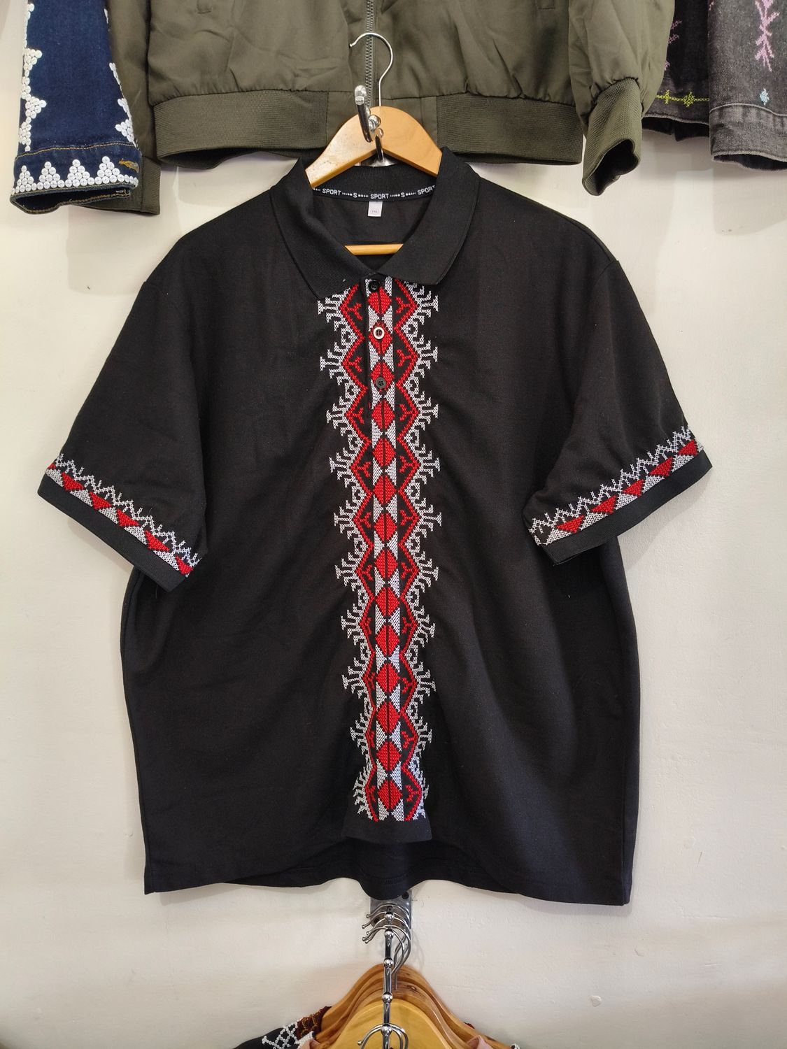 Polo_04. TBOLI HAND- EMBROIDERED POLO