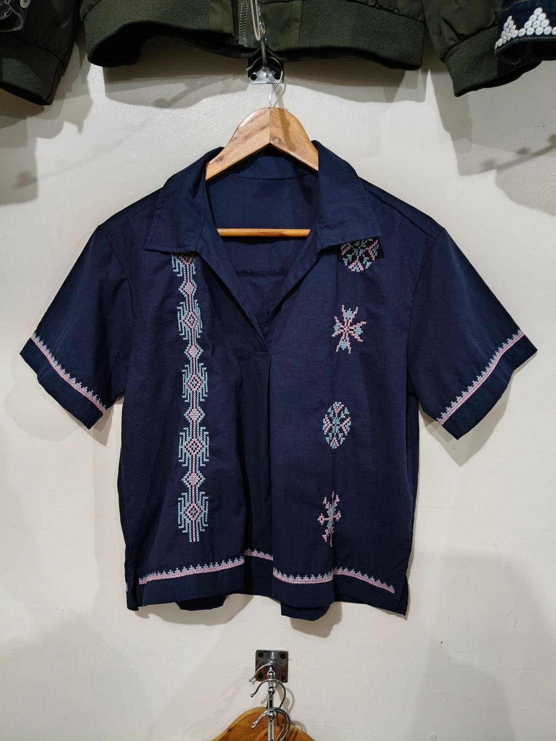 Blouse_16. T'BOLI HAND-EMBROIDERED BLOUSE