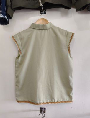 Blouse_15. T'BOLI HAND-EMBROIDERED BLOUSE