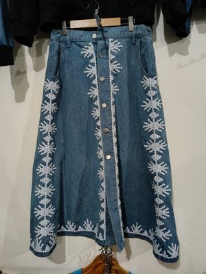 Skirt_19. TBOLI HAND-EMBROIDERED SKIRT