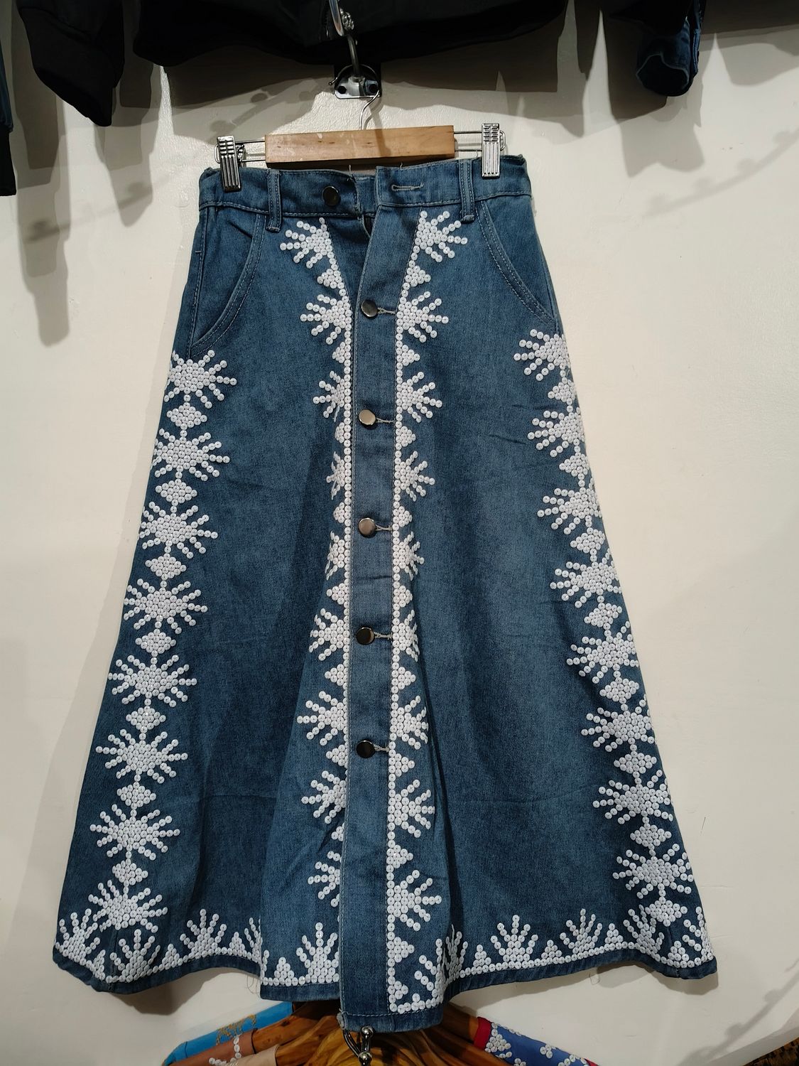 Skirt_19. TBOLI HAND-EMBROIDERED SKIRT