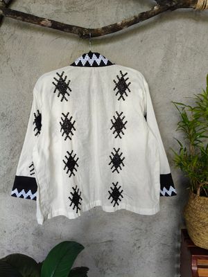 Blazer_28. T'BOLI HAND- BEADED BLAZER
