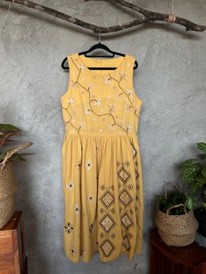 Dress_09. T'BOLI HAND-EMBROIDERED DRESS