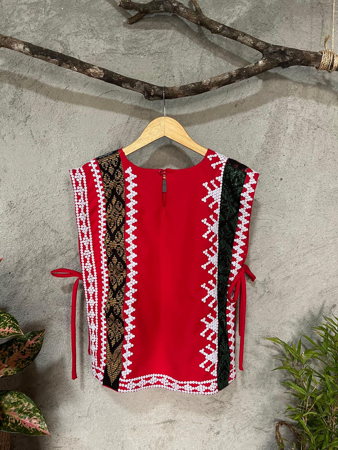Bib Vest_09. TBOLI HAND-BEADED INAUL VEST TOP