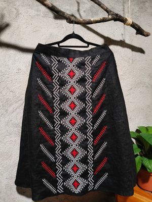 Skirt_46. T'BOLI HAND-EMBROIDERED SKIRT