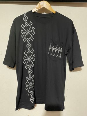 T-shirt_02. T'BOLI HAND- EMBROIDERED