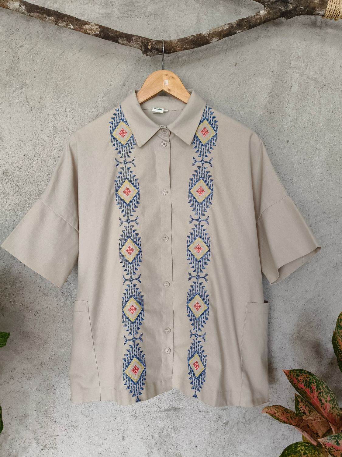 Polo_05. TBOLI HAND- EMBROIDERED POLO