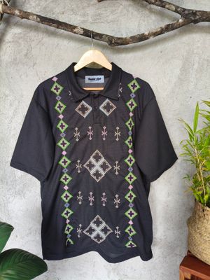 Polo_09. T'BOLI HAND- EMBROIDERED POLO