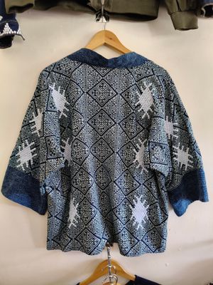 Blazer_36. T'BOLI HAND- BEADED BLAZER