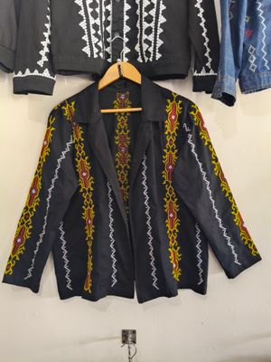 Blazer_41. T'BOLI HAND-EMBROIDERED Blazer