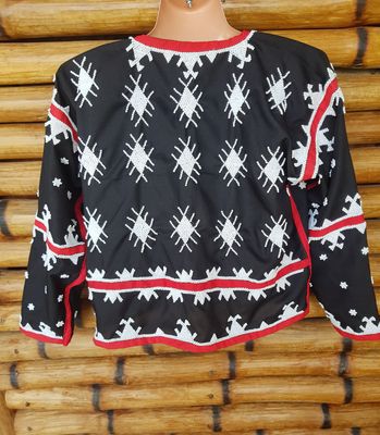 Blouse_71. T'BOLI HAND-BEADED BLOUSE