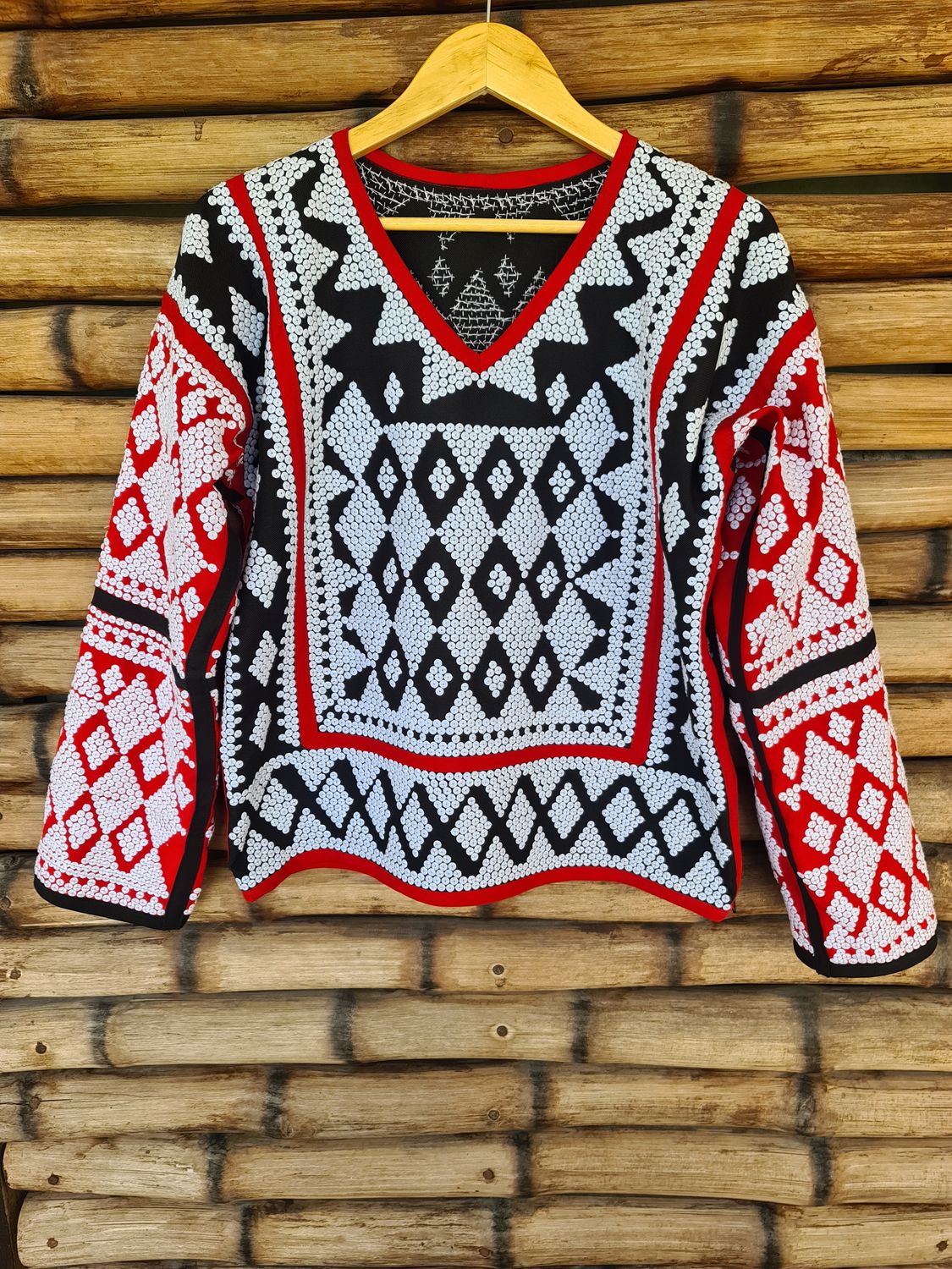 Blouse_72. T'BOLI HAND-BEADED BLOUSE