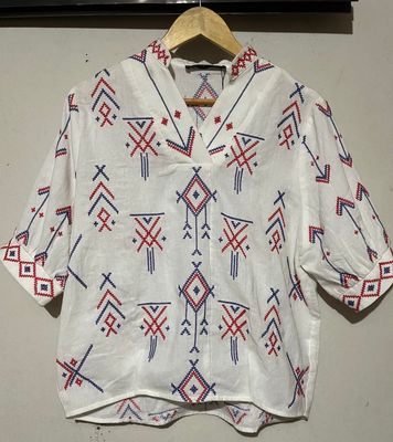 Blouse_78. T'BOLI HAND-EMBROIDERED BLOUSE