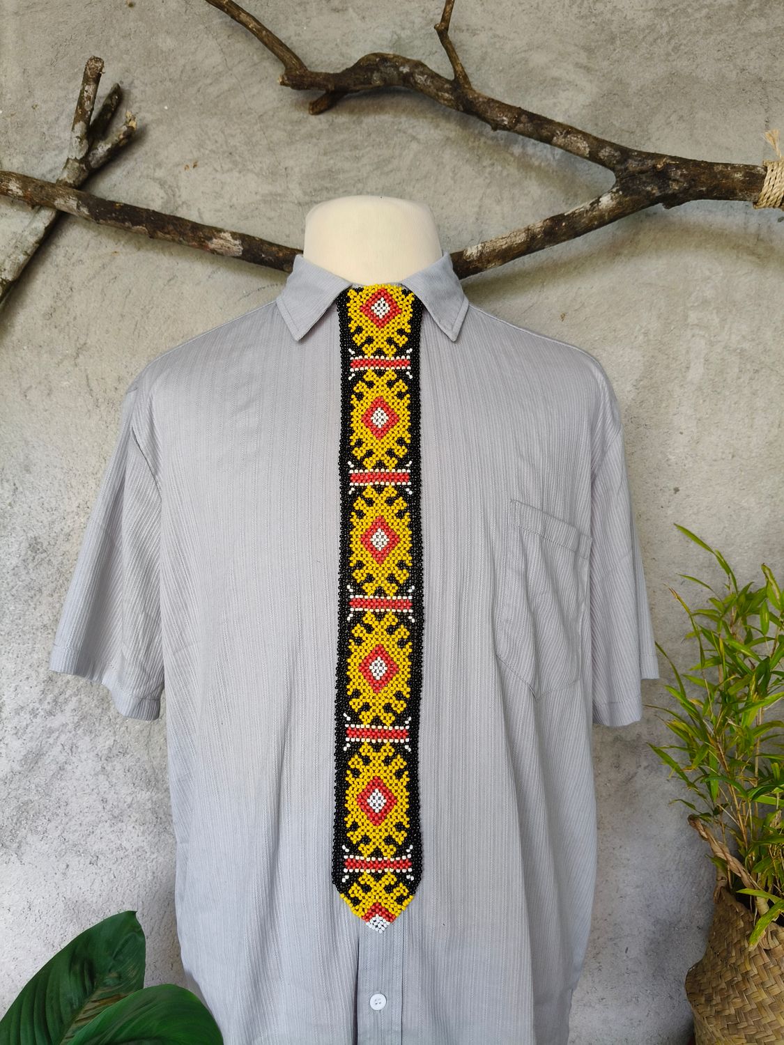 Necktie_03. TBOLI BEADED NECKTIE