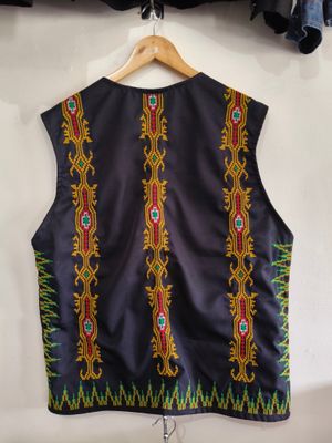 Chaleko_04. T'BOLI HAND-EMBROIDERED