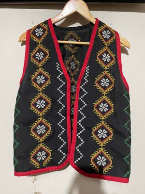 Chaleko_07. T'BOLI HAND-EMBROIDERED