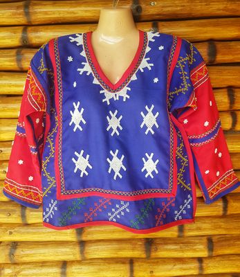 Blouse_70. T'BOLI HAND-EMBROIDERED AND HAND-BEADED BLOUSE