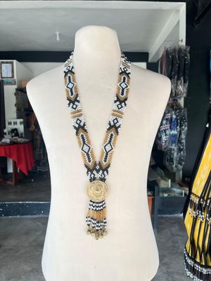 Necklace_17. T'BOLI HAND-BEADED NECKLACE