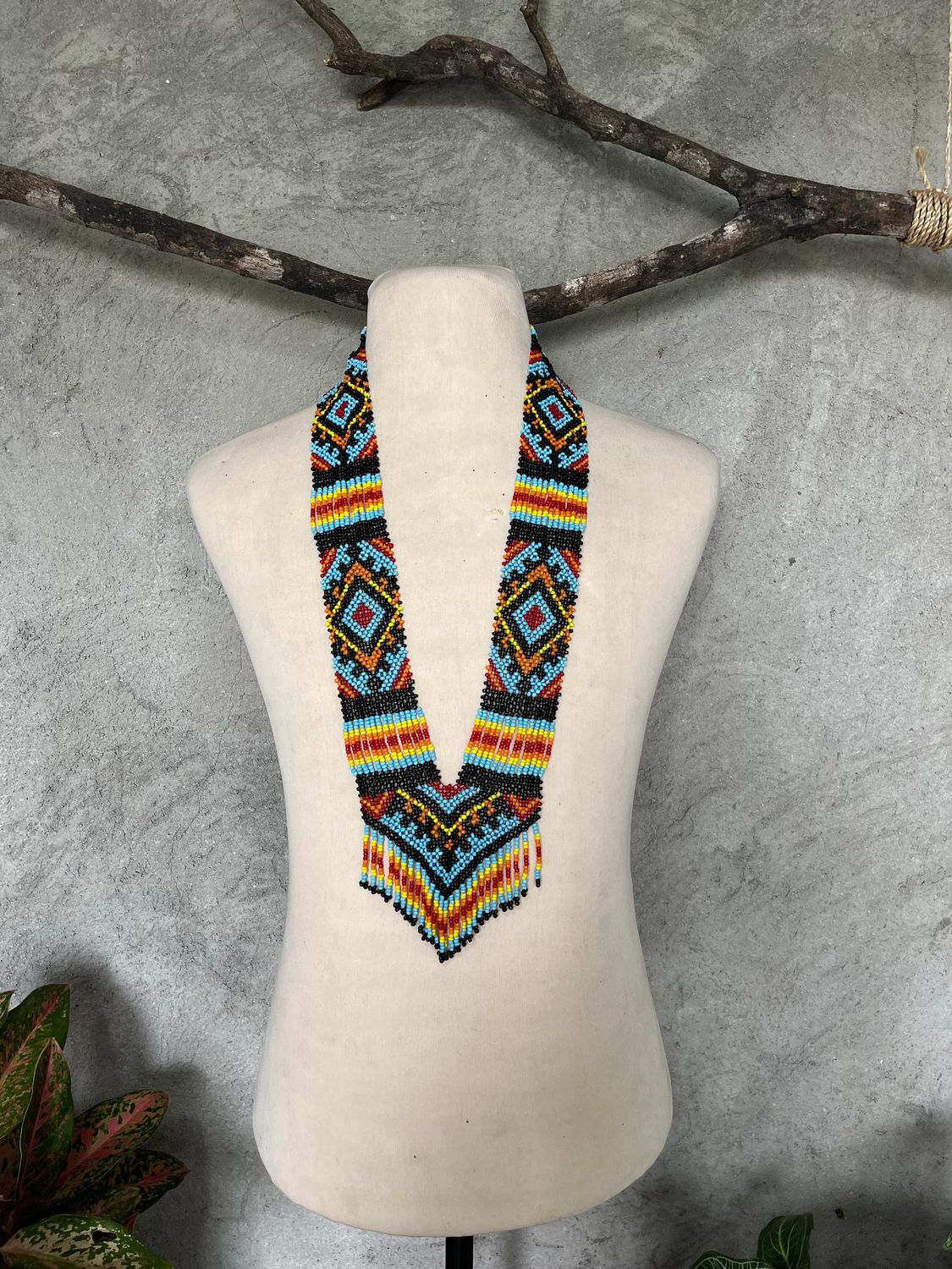 Necklace_20. T'BOLI HAND-BEADED NECKLACE