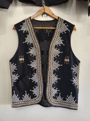 Chaleko_05. T'BOLI HAND-BEADED