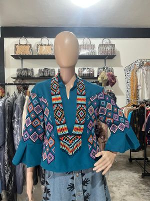 Blouse_84. T'BOLI HAND-EMBROIDERED BLOUSE