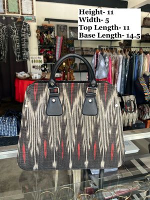 Bag_45. T'NALAK HANDBAG