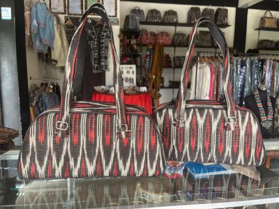 Bag_46. T'NALAK LADIES BAG