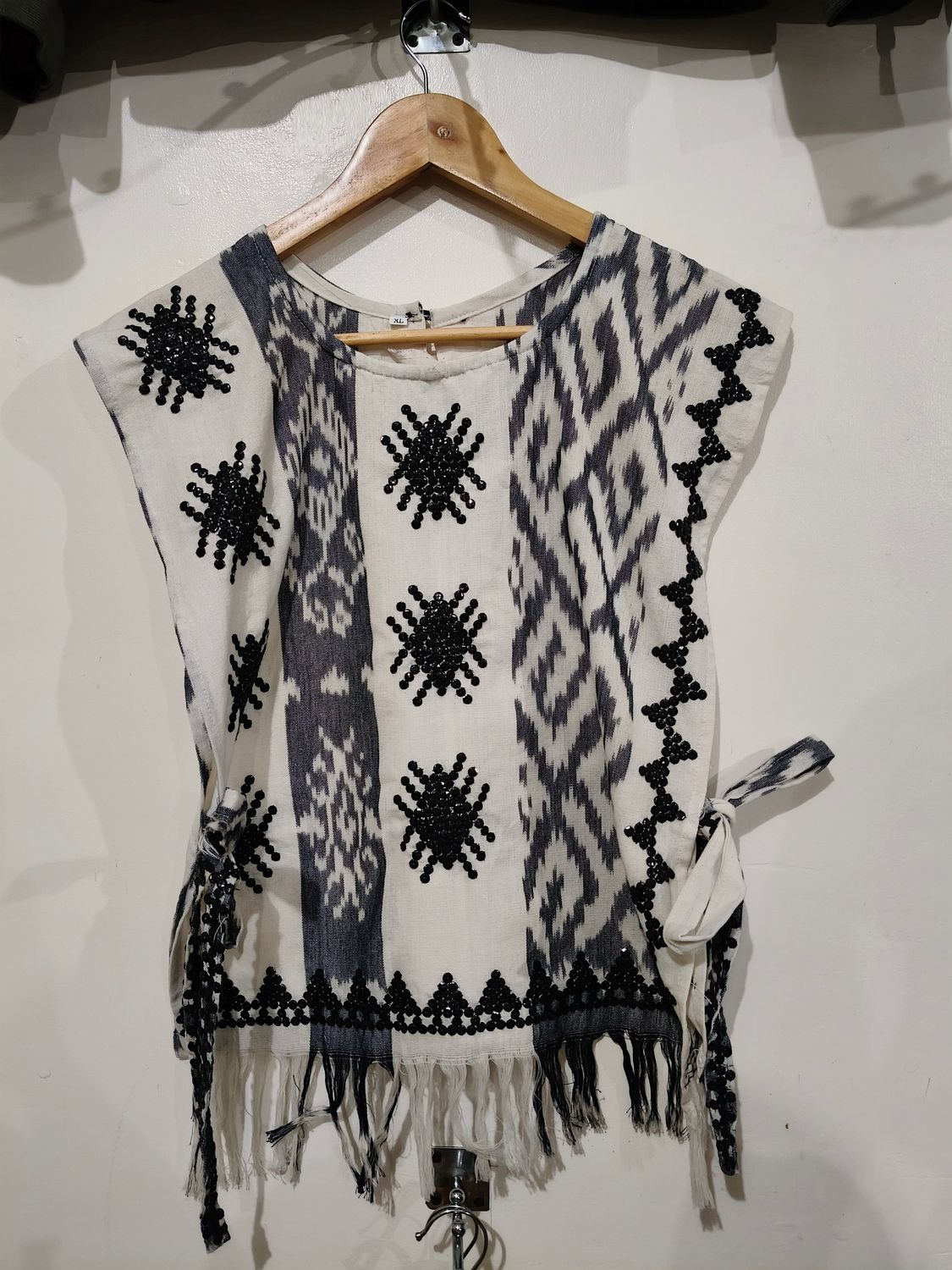 Bib Vest_10. TBOLI HAND-BEADED INAUL VEST TOP