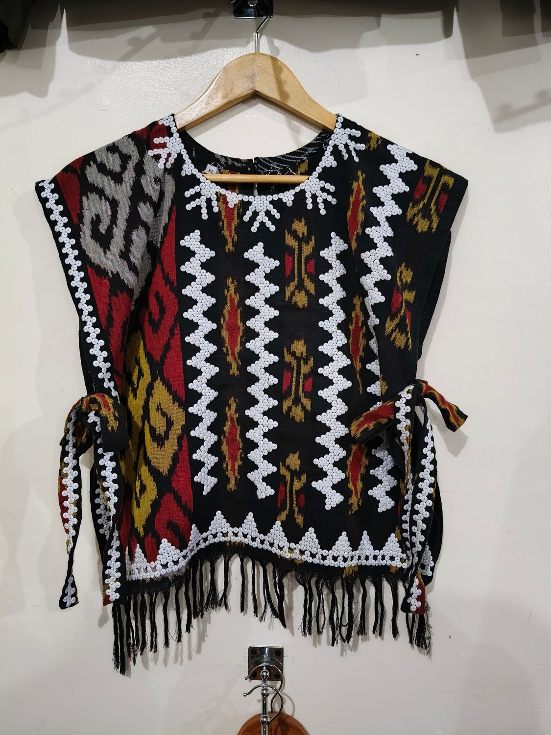 Bib Vest_11. TBOLI HAND-BEADED INAUL VEST TOP