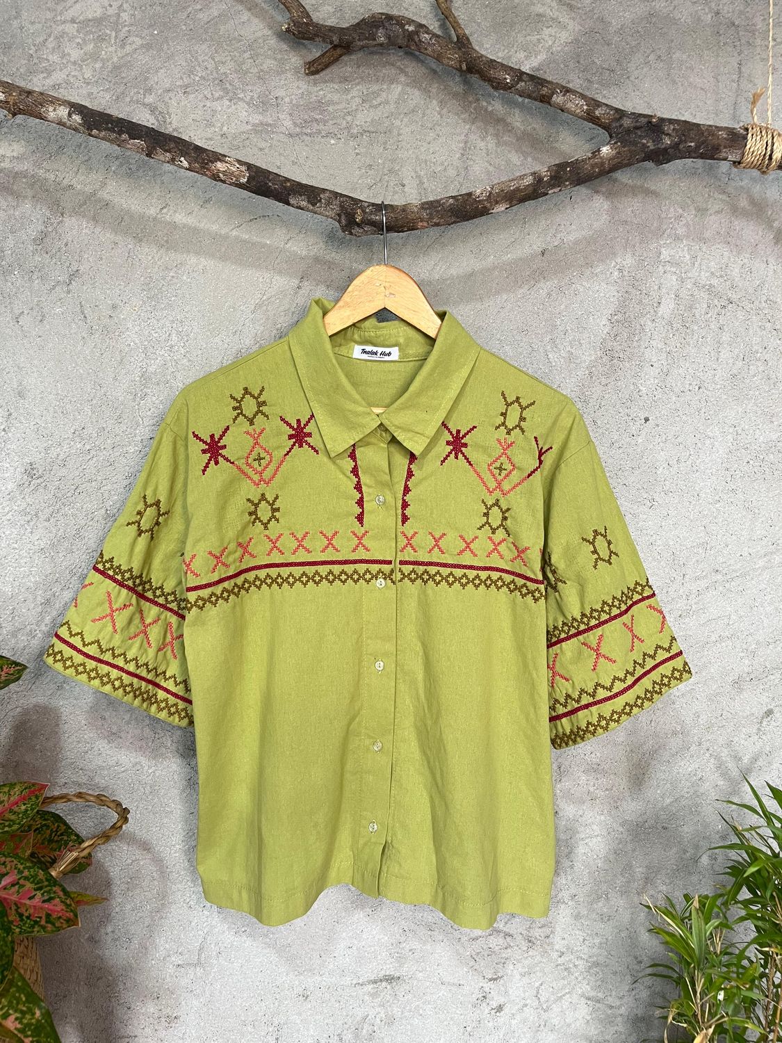 Blouse_90. T'BOLI HAND-EMBROIDERED BLOUSE