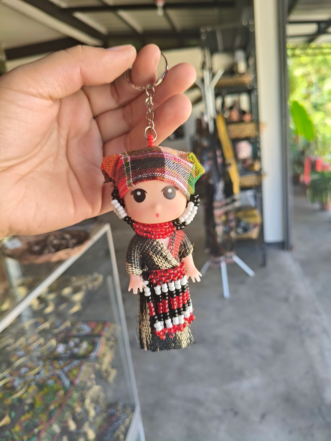 Souvenir. T'BOLI DOLL KEY CHAIN