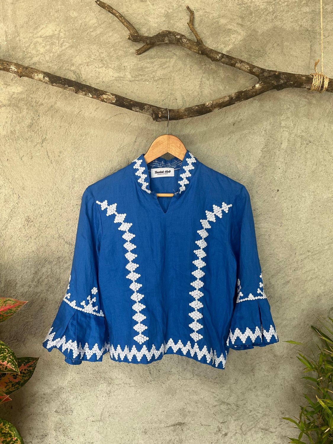 Blouse_88. T'BOLI HAND-EMBROIDERED BLOUSE