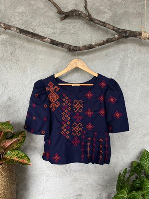 Blouse_89. T'BOLI HAND-EMBROIDERED BLOUSE