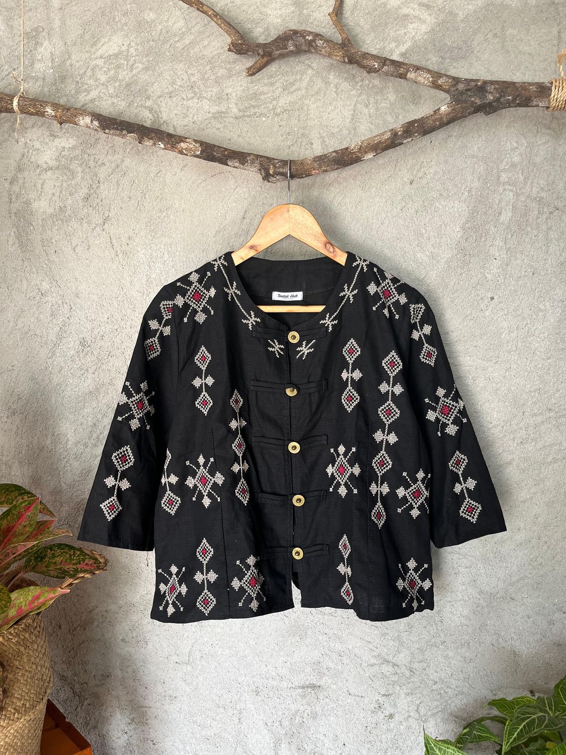 Blouse_95. T'BOLI HAND-EMBROIDERED BLOUSE