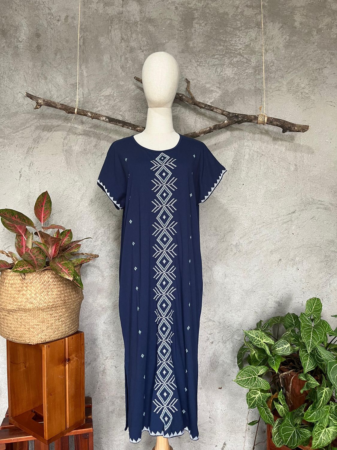 Dress_17. T'BOLI HAND-EMBROIDERED DRESS
