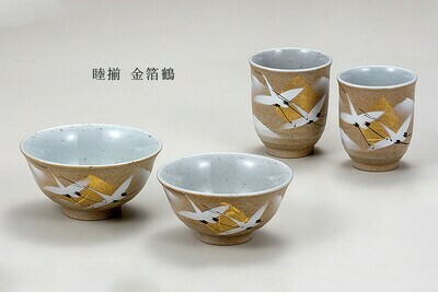 九谷燒金箔鶴飯碗2個日本茶杯2個 (一套四件)