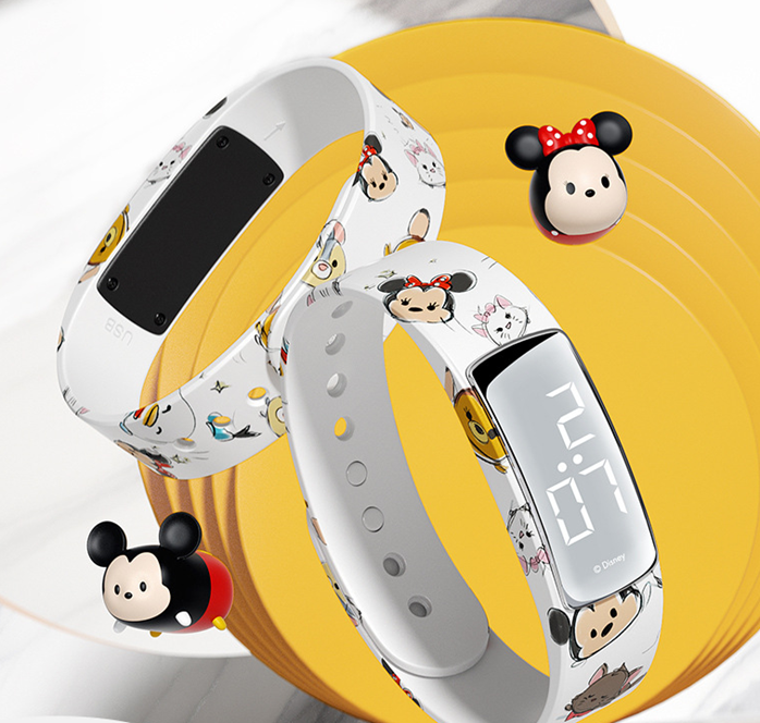 迪士尼TSUM TSUM 智能運動手環