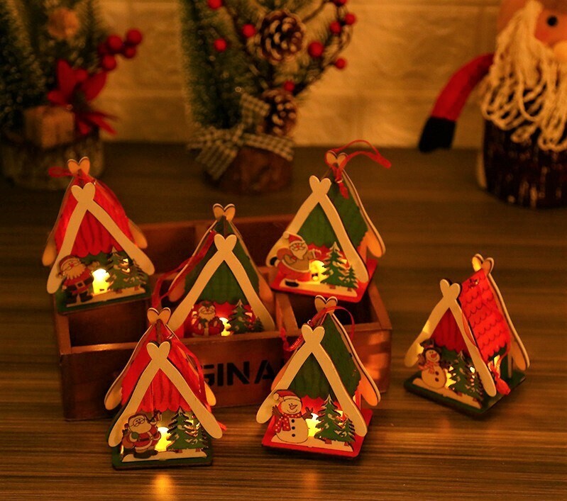 ​Santa Claus Village Set (6 pcs, Lighting Version)