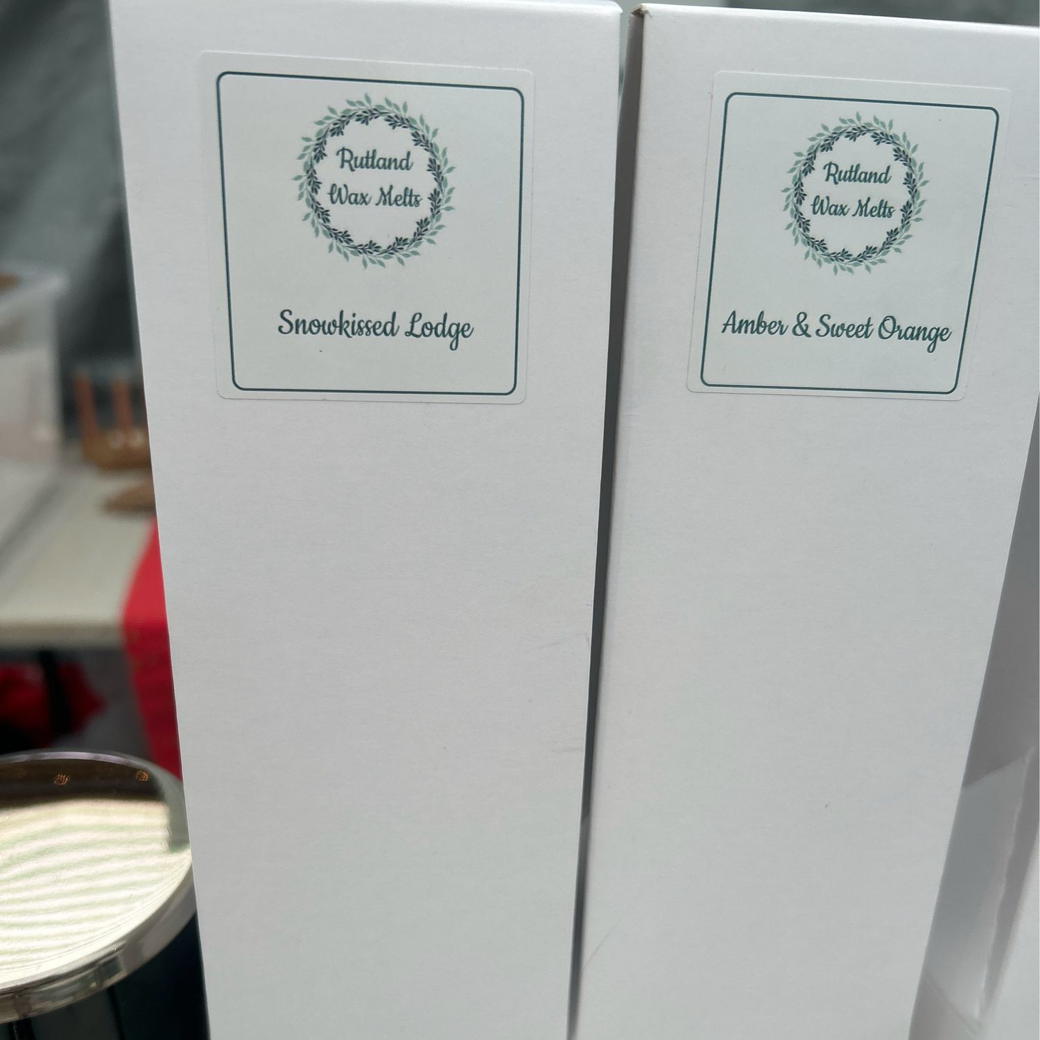 Christmas Luxury Reed Diffuser 100ml: Christmas Tree, Cinnamon Vanilla, Cinnamon Orange, Cranberry Cinnamon &amp; Orange, Festive Fireside, Merry Mistletoe. Please Choose Your Fragrance At Checkout