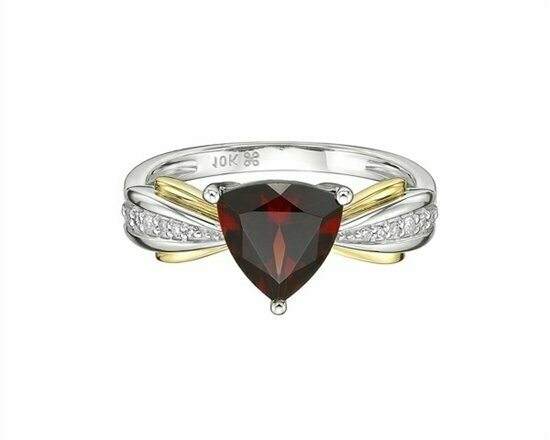 Ladies Garnet and Diamond Ring
