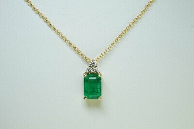 14 k Yellow Gold Emerald And Diamond Pendant And Chain