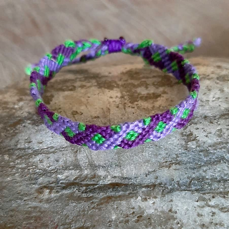 Pulsera tejida macramé 0.5cm