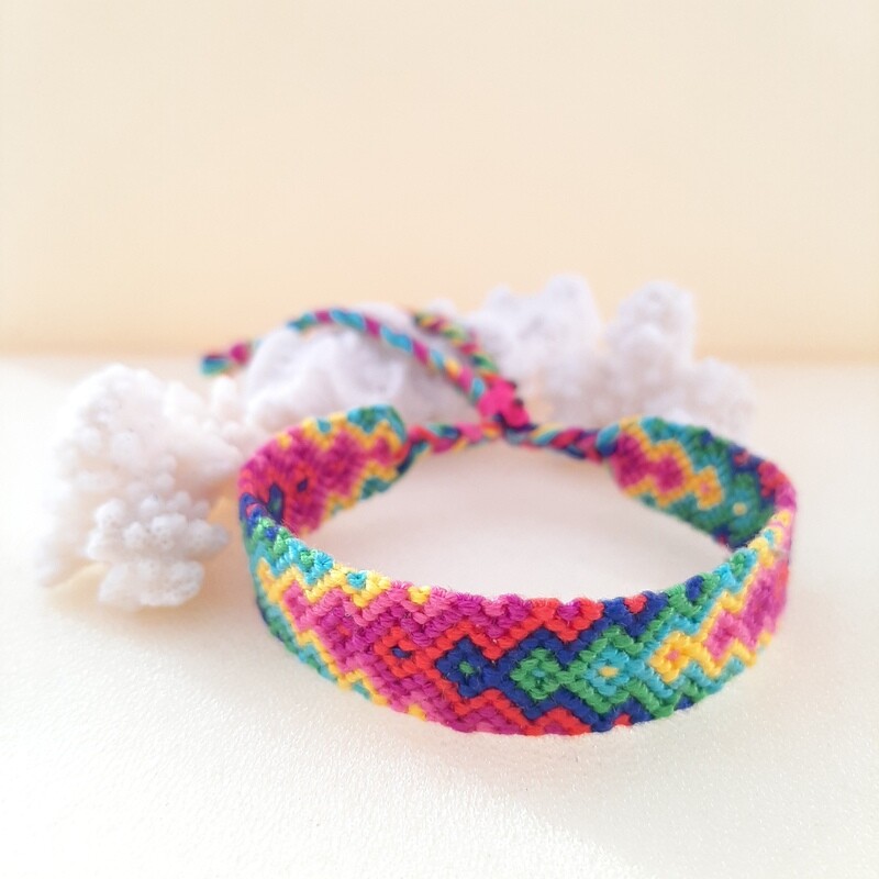 Pulsera tejida macramé 1cm