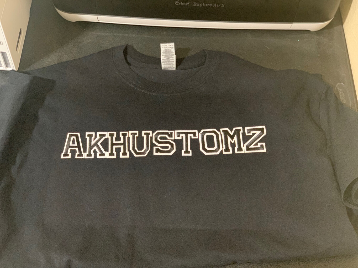 Akhustomz Brand Logo Tee