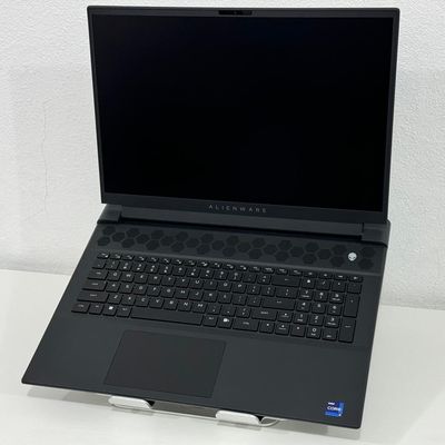 ALIENWARE M18 R1