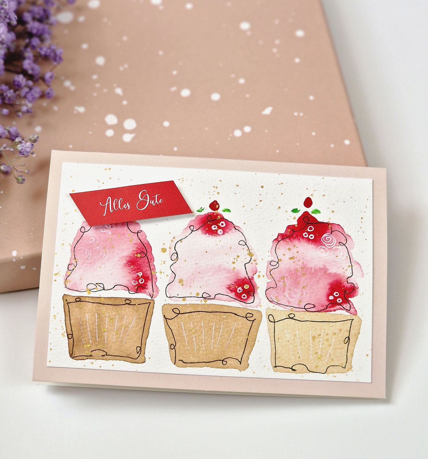 Grußkarte "Happy Birthday", Cupcake