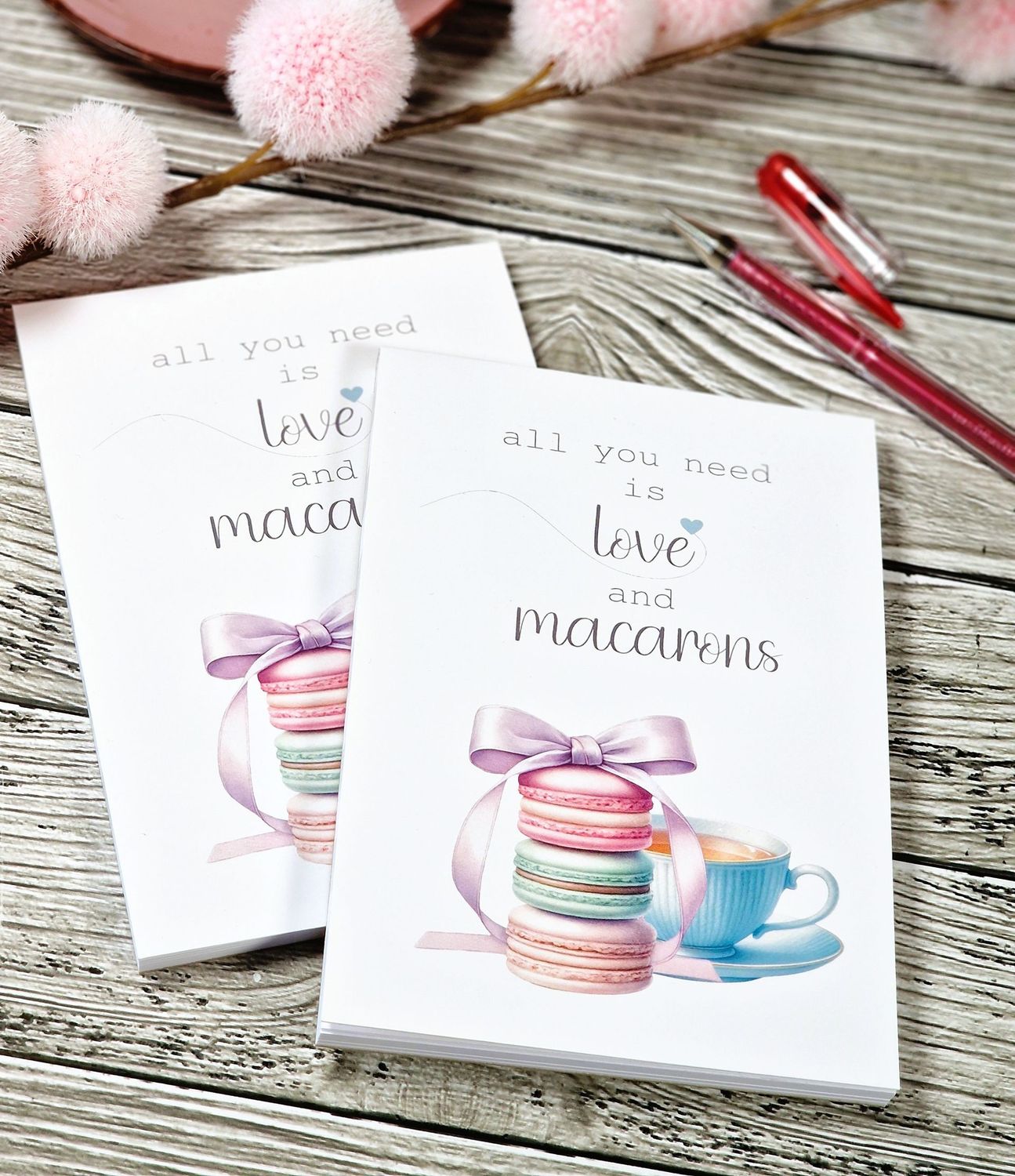 Notizblock A6 - 50 Blatt "Love and Macarons" MIT DECKBLATT