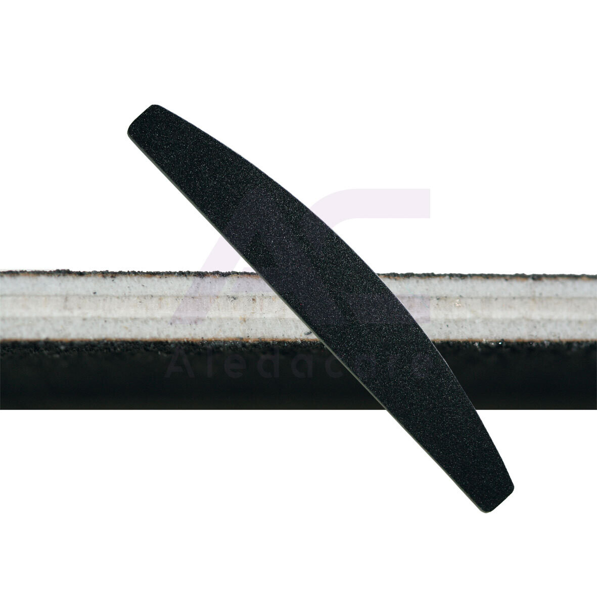 Nagelfeile gerade, breit, 1 Seite gerundet, Körnung 80/180, schwarz