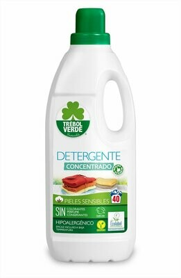 Detergente Concentrado Pieles Sensibles 40 Lavados Bio 2 L Trébol Verde Detergente Concentrado Pieles Sensibles 40 Lavados Bio 2 L Trébol Verde