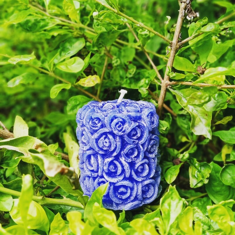 Rose embedded Pillar candle